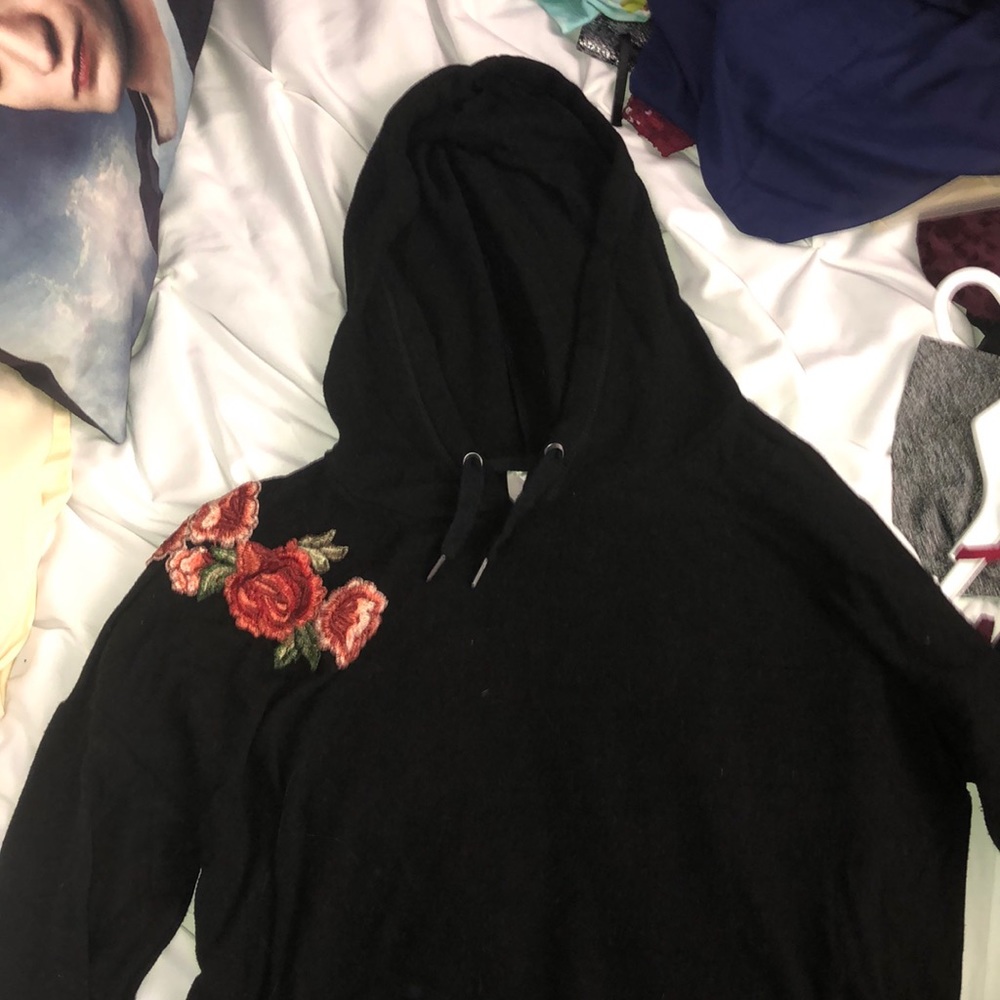 Black soft hoodie with rose print